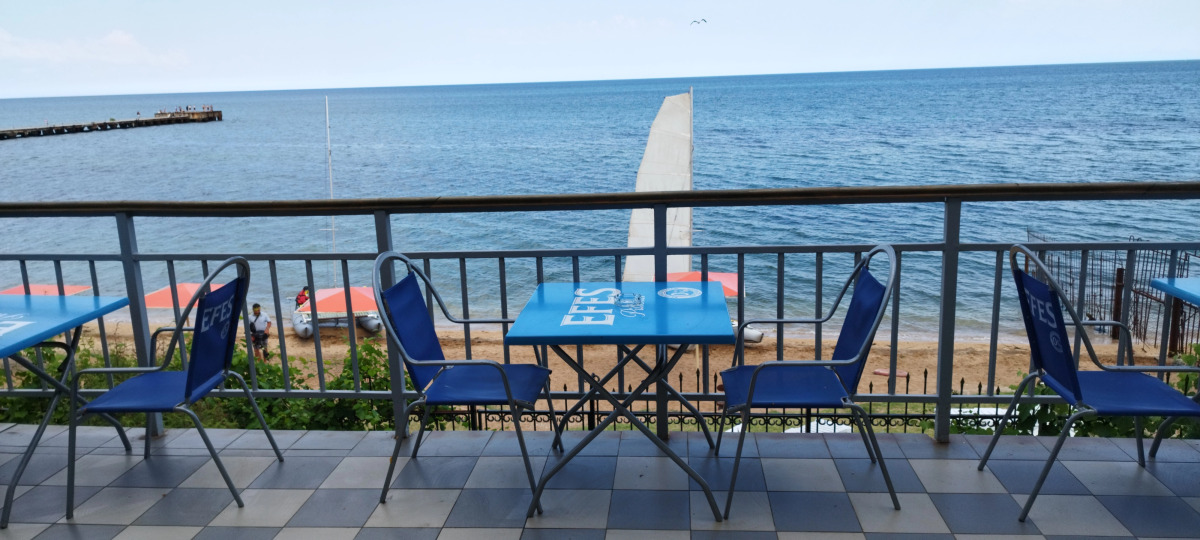 Отель Золотые Пески