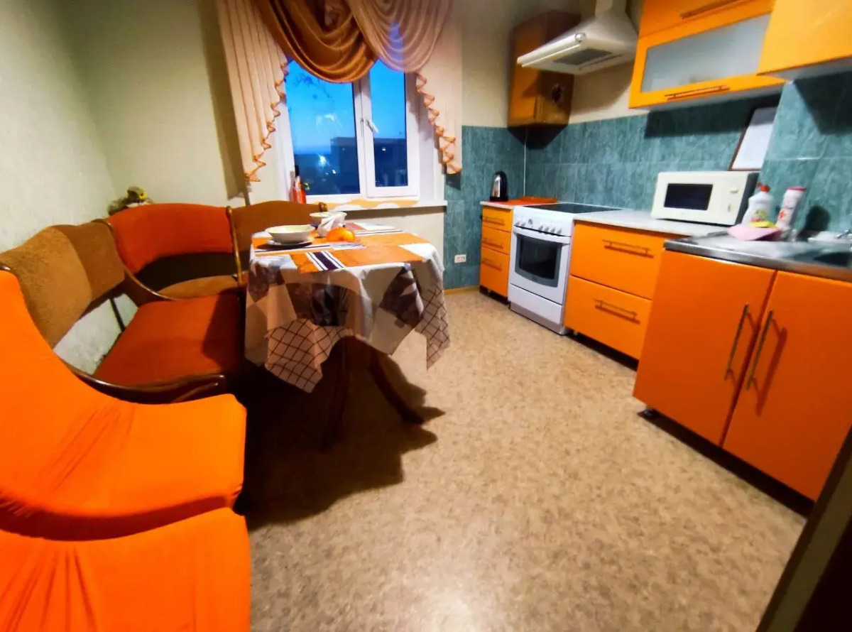 Квартира двухкомнатная рядом с Центром города