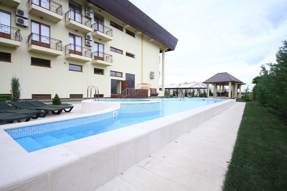 Отель California