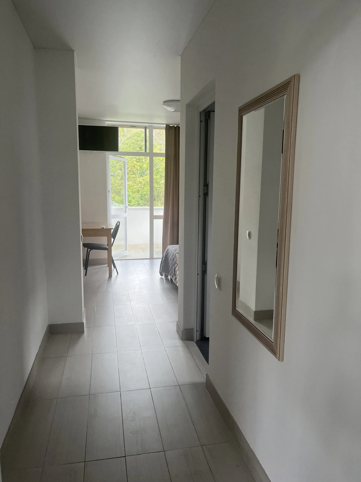 Апартаменты Двухместный Улучшенный с Балконом и Ванной Комнатой