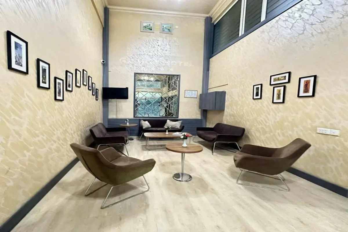 Отель The Family