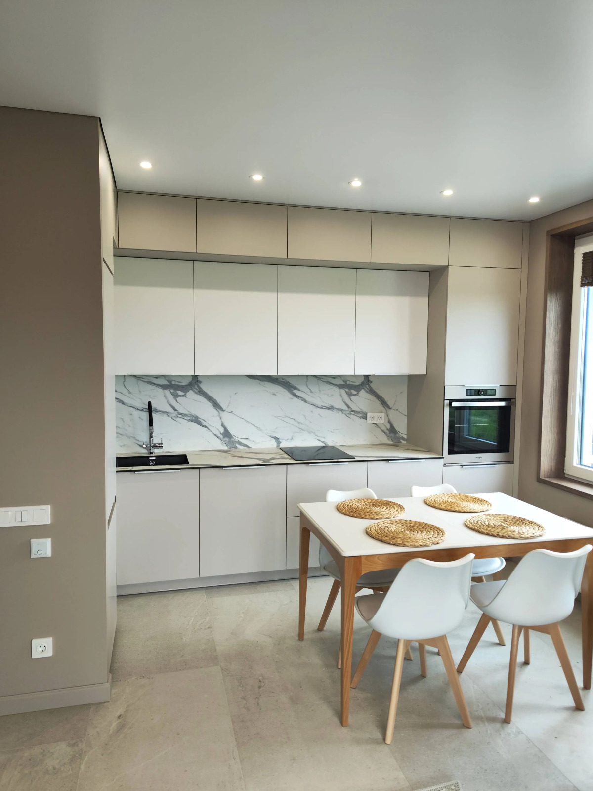 Апартаменты двухкомнатная квартира с видом на море