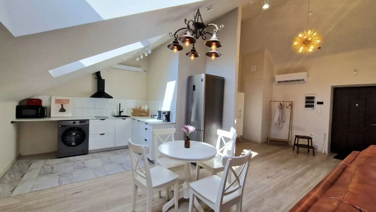 Квартира Просторная двухуровневая студия у подножия Казанского Кремля