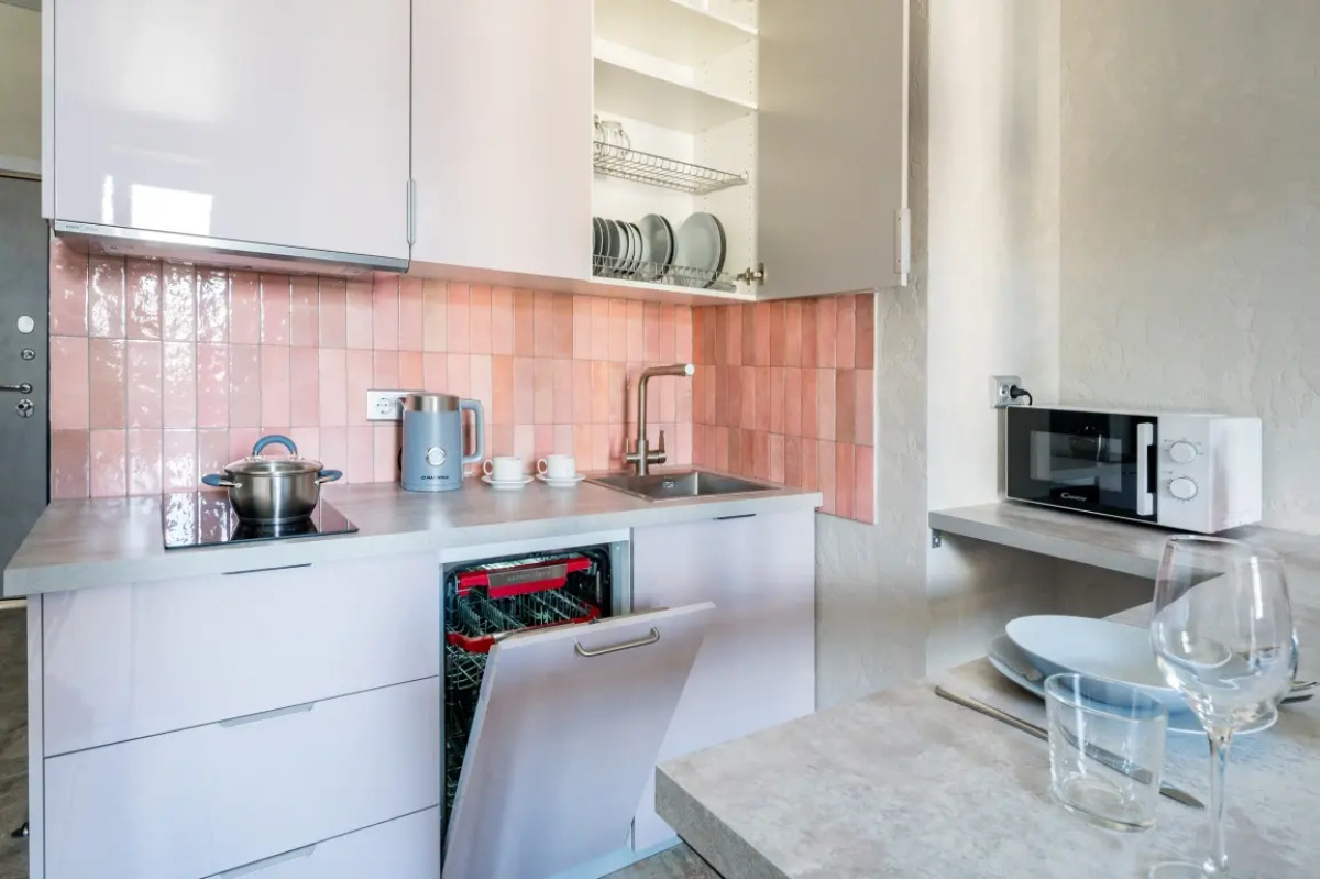 Апартаменты Волшебно тут/ЖК Искра парк 1