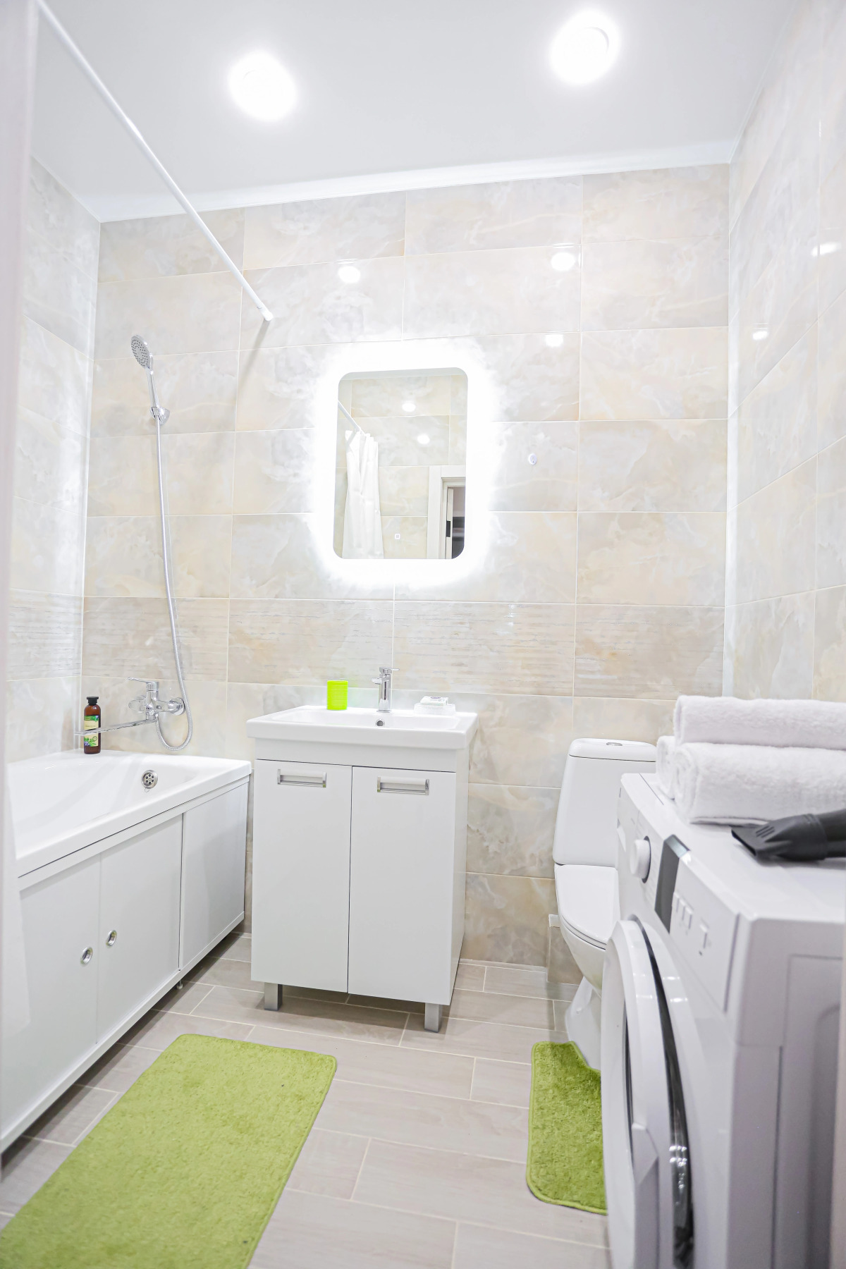 Апартаменты У нaс лучше, чeм дoма Sanset 2-Оранжерейная 2к1 кв 228