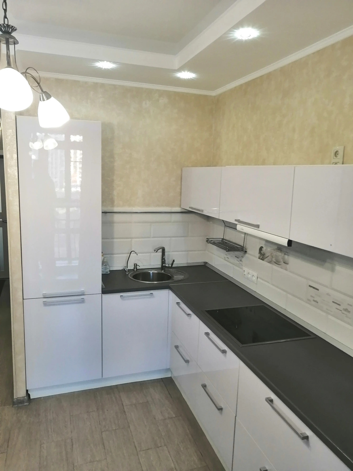 Апартаменты Красный путь 105