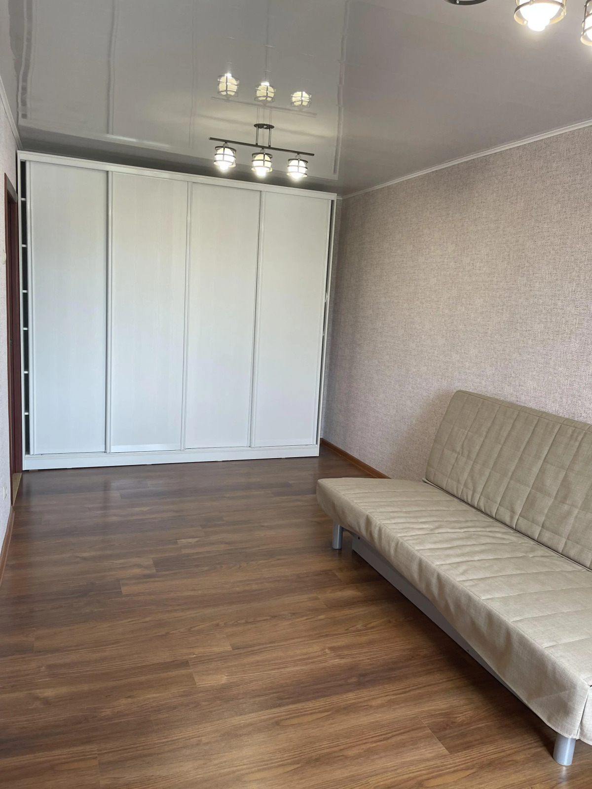 Апартаменты на Площади Свободы