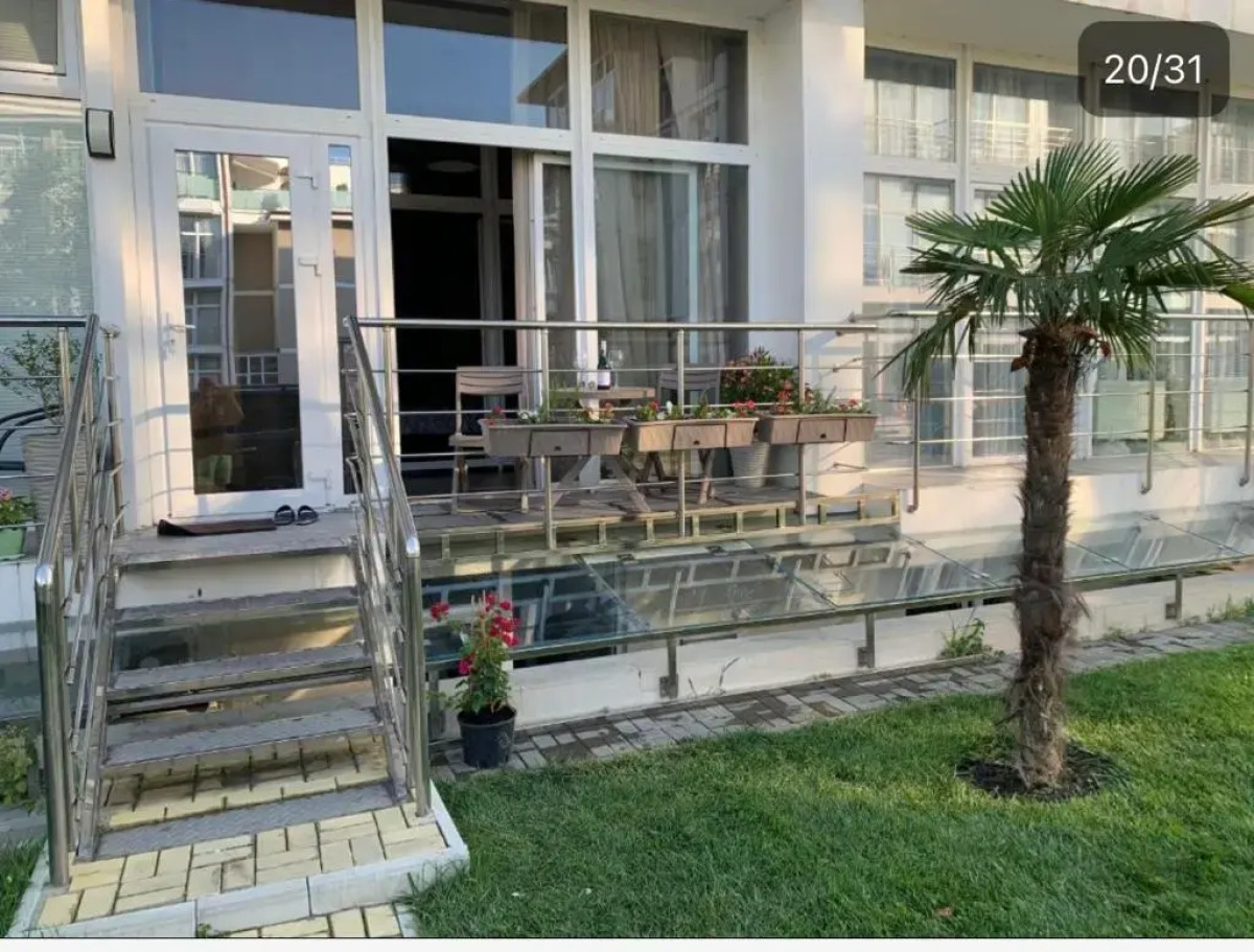 Апартаменты на Бульваре Надежд 4/2