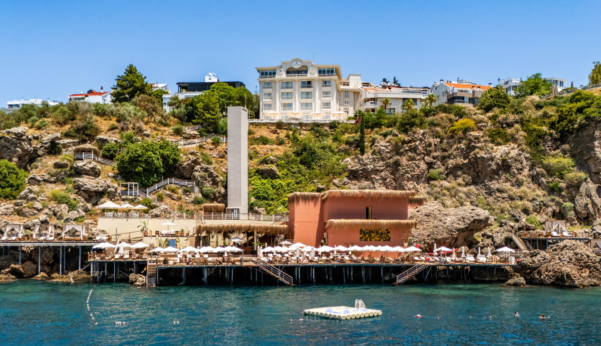 La Boutique Hotel & Suites (Adult Only 16+)