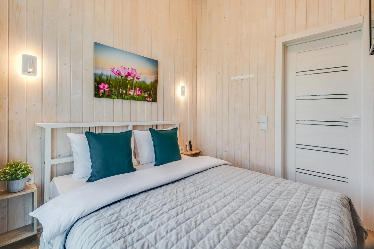 Частный дом с баней на дровах загородный