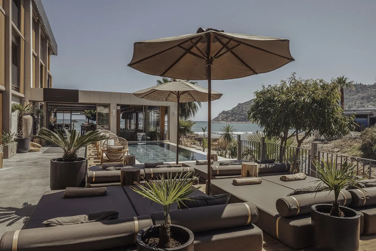 En Vie Beach Boutique Hotel