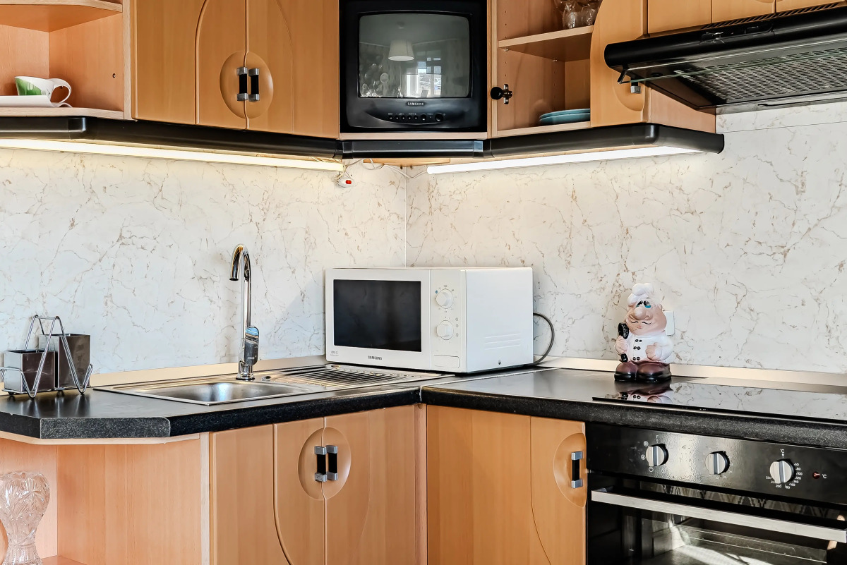 Квартира 2-х комнатная на Веденеева около НИИ Вредена