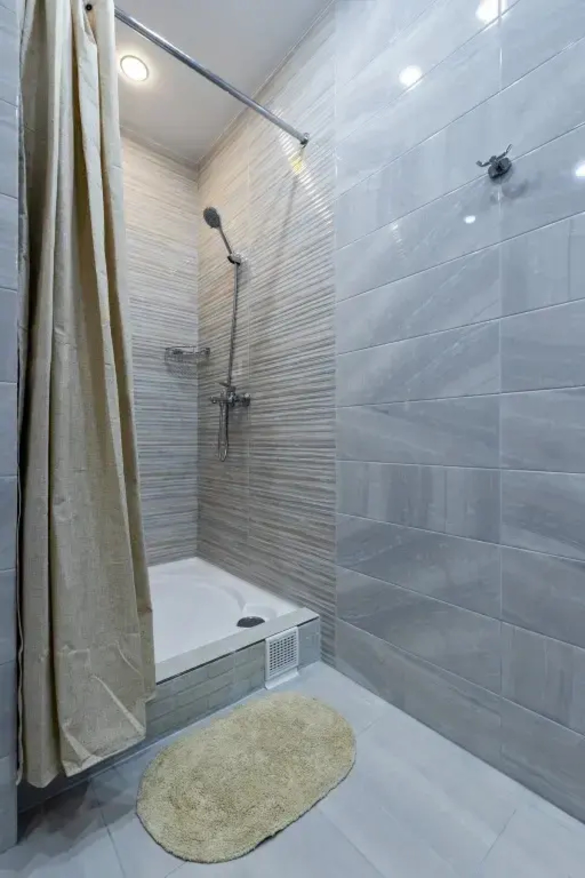 Апартаменты 4 MaxRealty24 Molodezhnaya 7/1