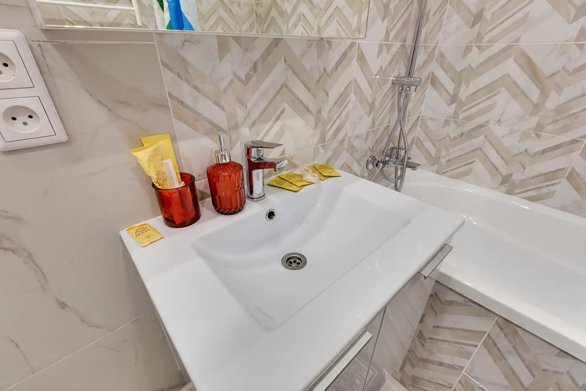 Апартаменты Бирюза и Подсолнух ВПитер на сутки