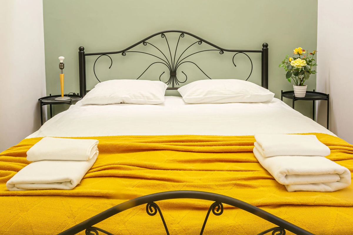 Апартаменты на Большом 13 Балкон