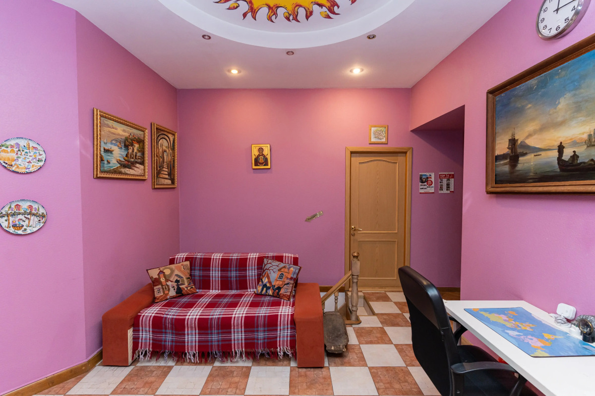 Меблированные комнаты Пио на Моховой 39