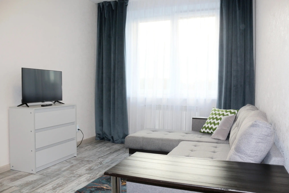 Квартира NiceAparts Евротрешка № 2 на Бурмакинской 7