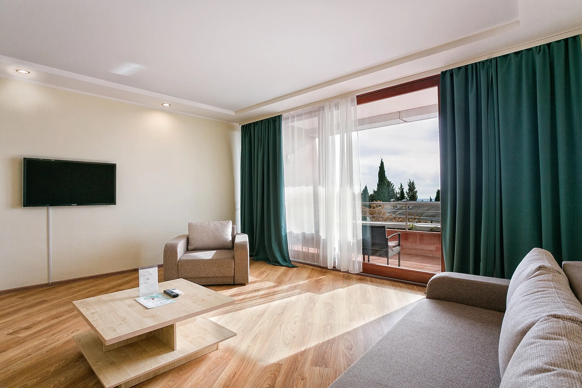 Апартаменты Familiya Gurzuf 1