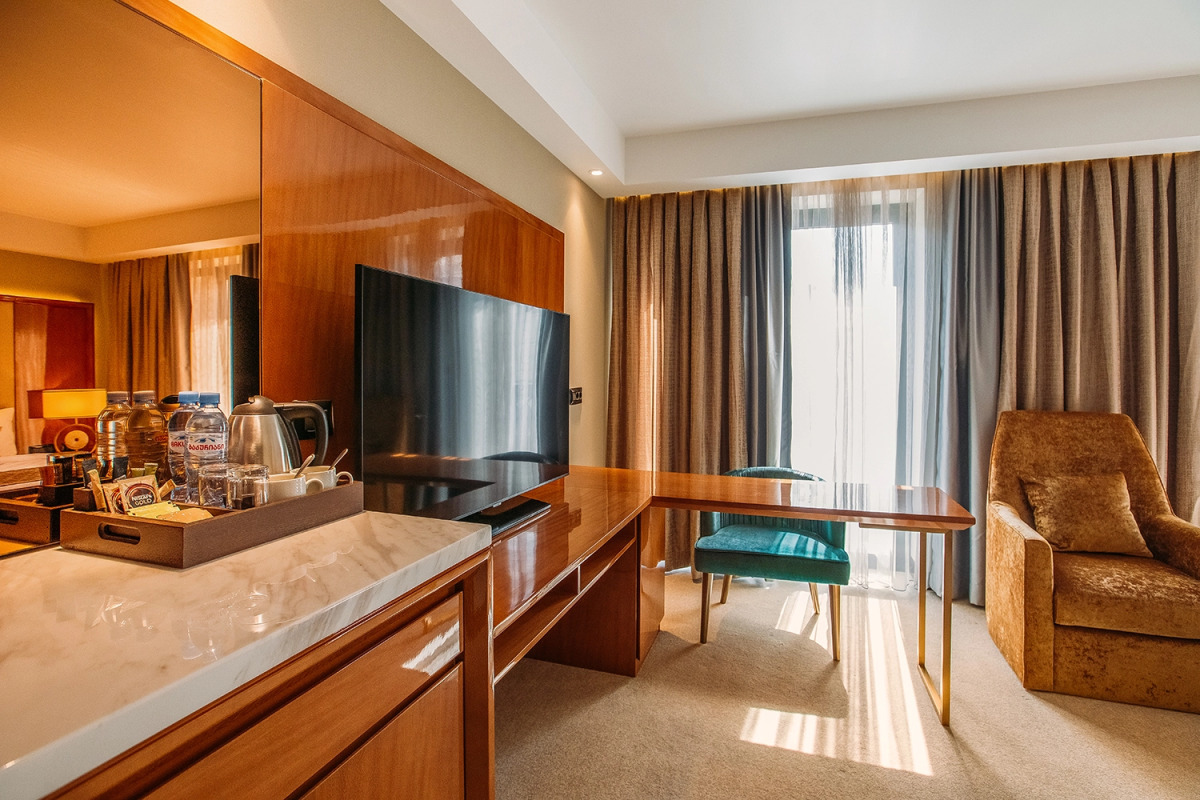 Отель Marjan Plaza