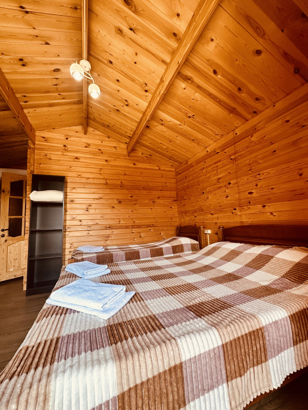 Гостевой Дом  Домики Набережная Виктория 100 м от моря