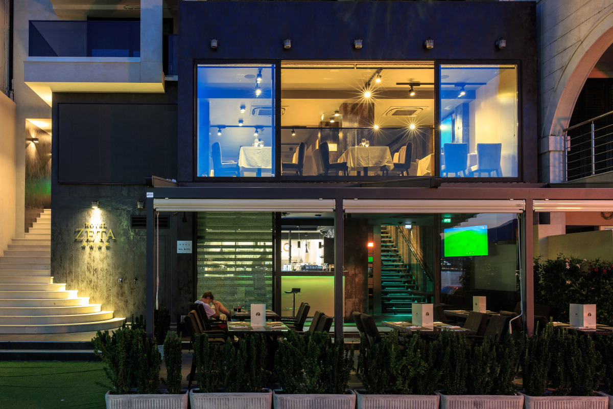 Отель Zeta