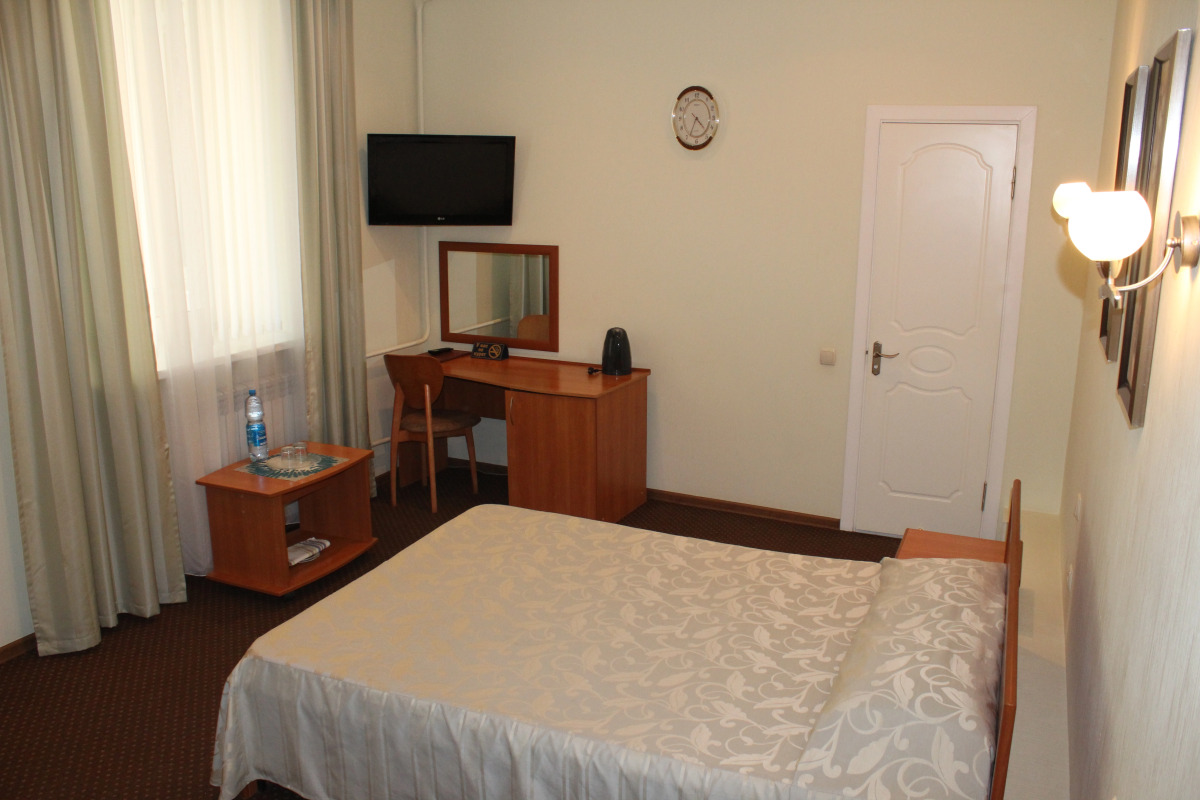 Отель Золотой Лев