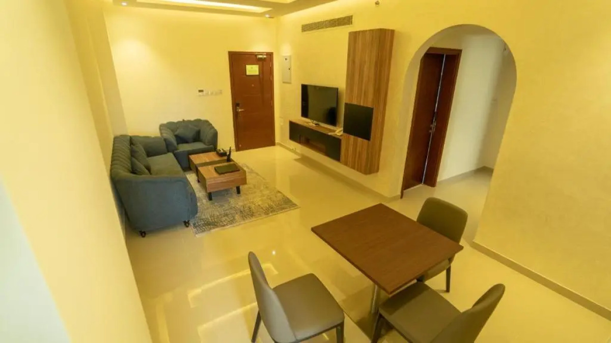 Отель The Plaza  and Resort