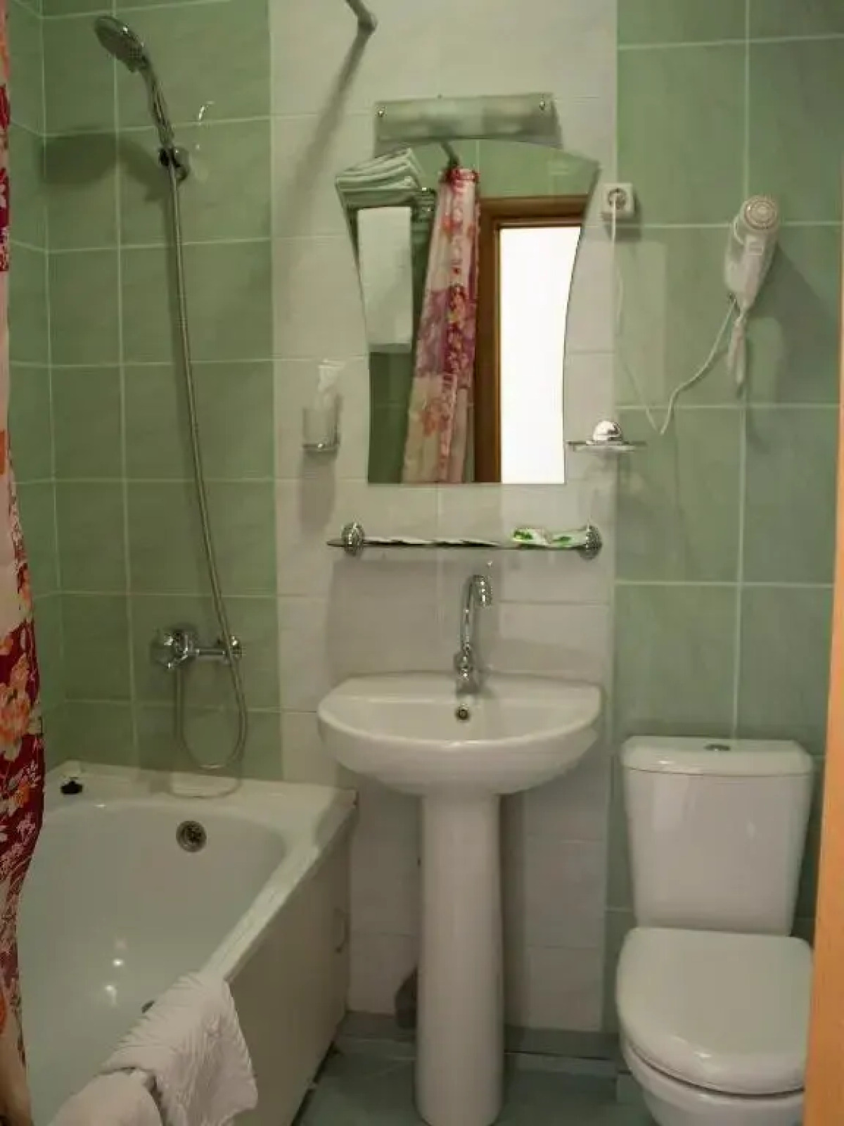 Отель Эмпайер