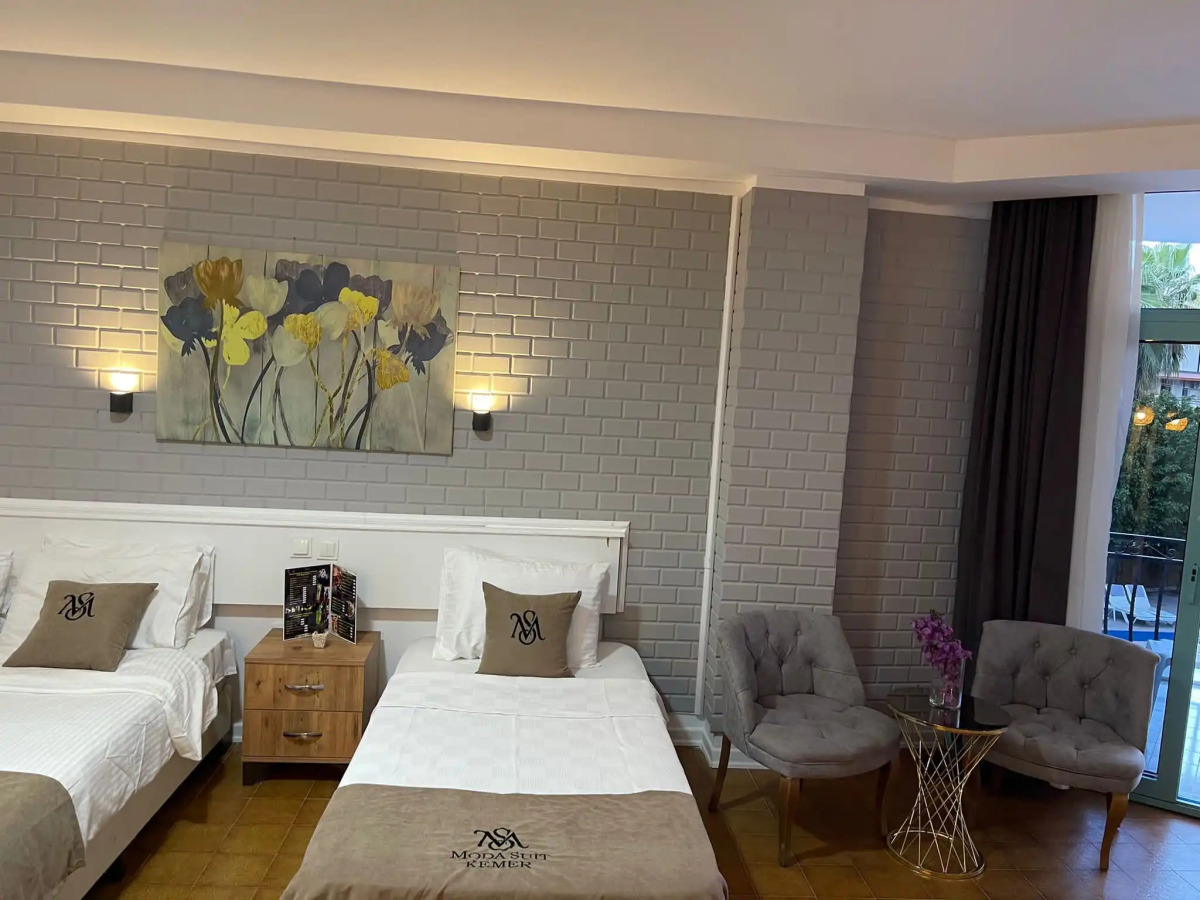 Отель Moda Suit