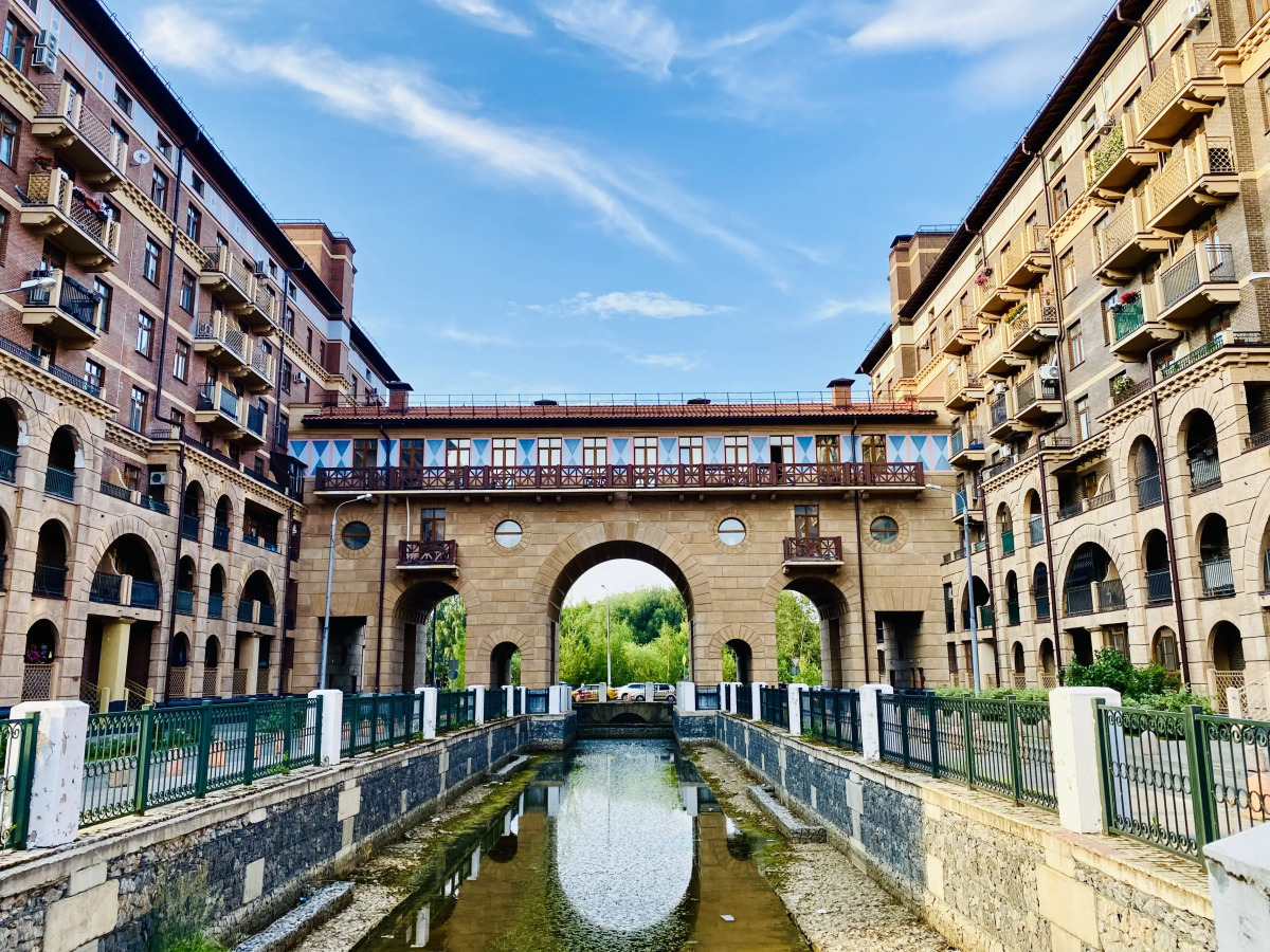 Апартаменты на 4х гостей с балконом вблизи аэропорта Шереметьево