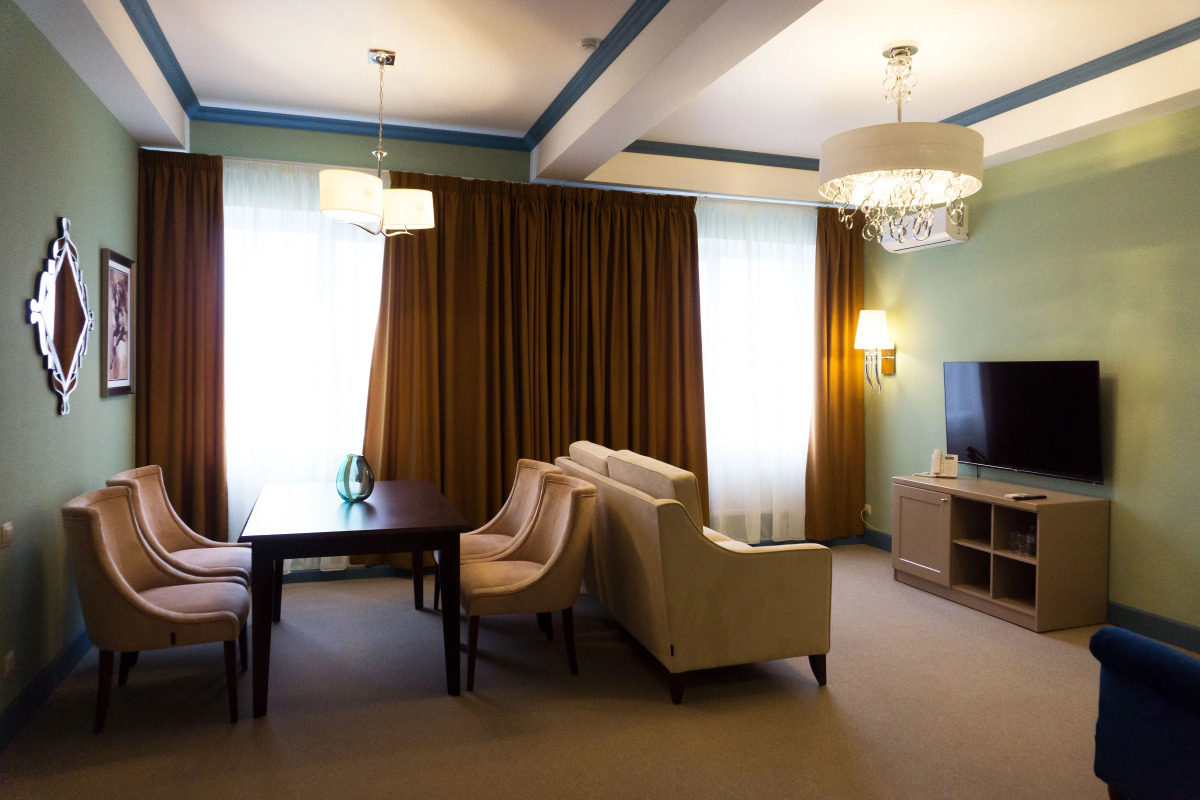 Отель Гермес