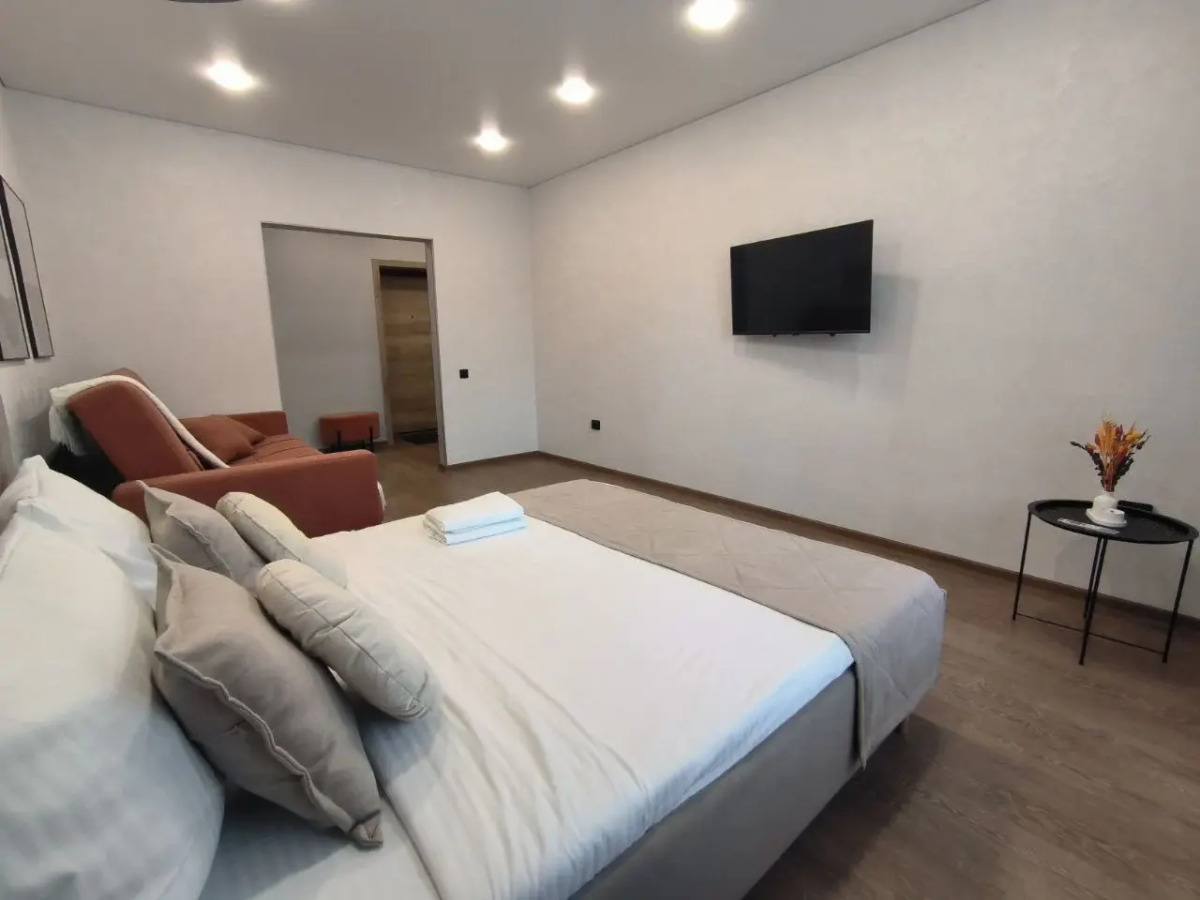 Квартира Abakan.Apart на Генерала Тихонова 4