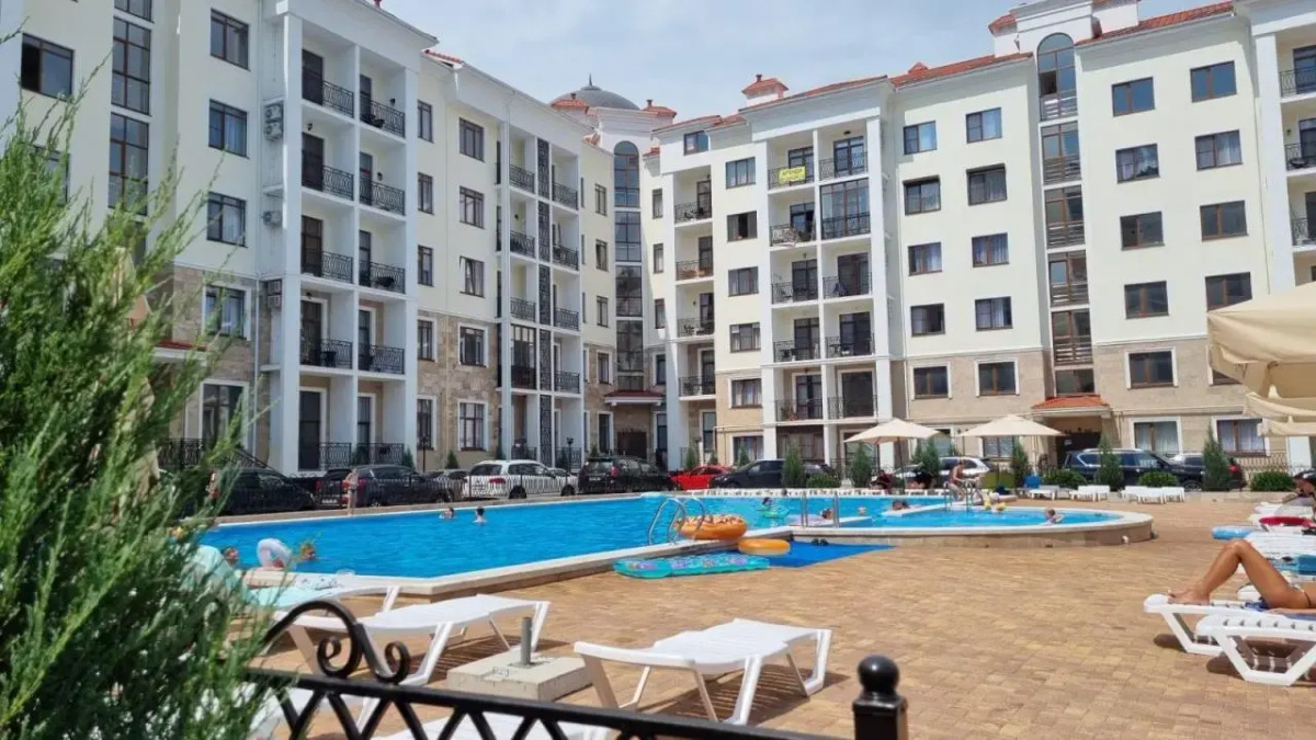 Апартаменты Кристал