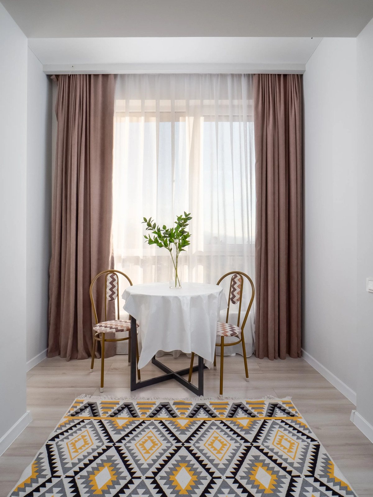 Квартира Евродвушка с потрясающим видом на горы