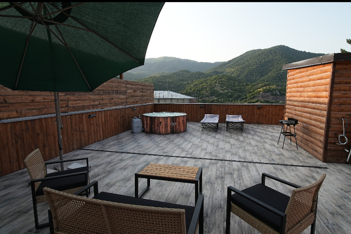 Отель Taniqinn Dilijan Cottages