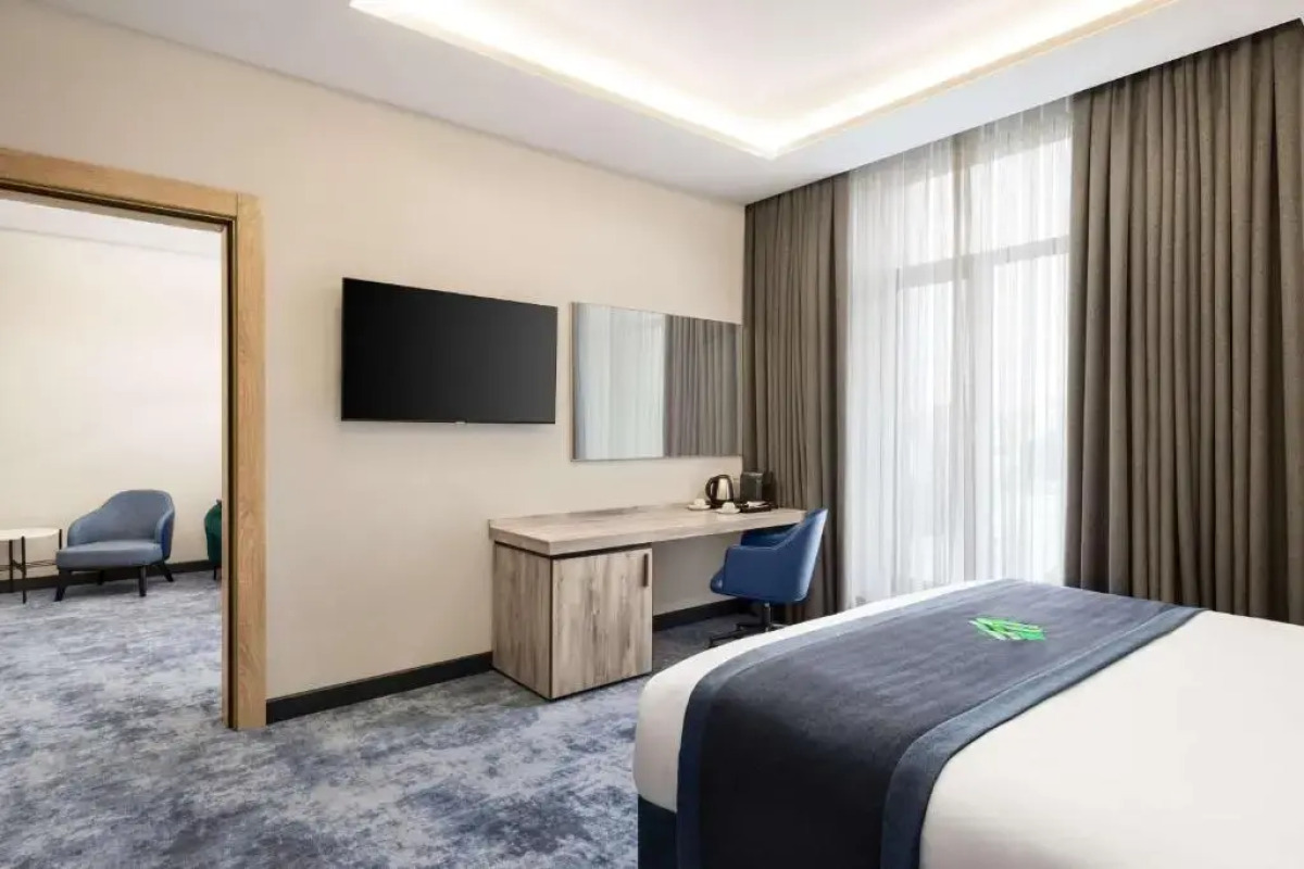 Отель Wyndham Garden Baku