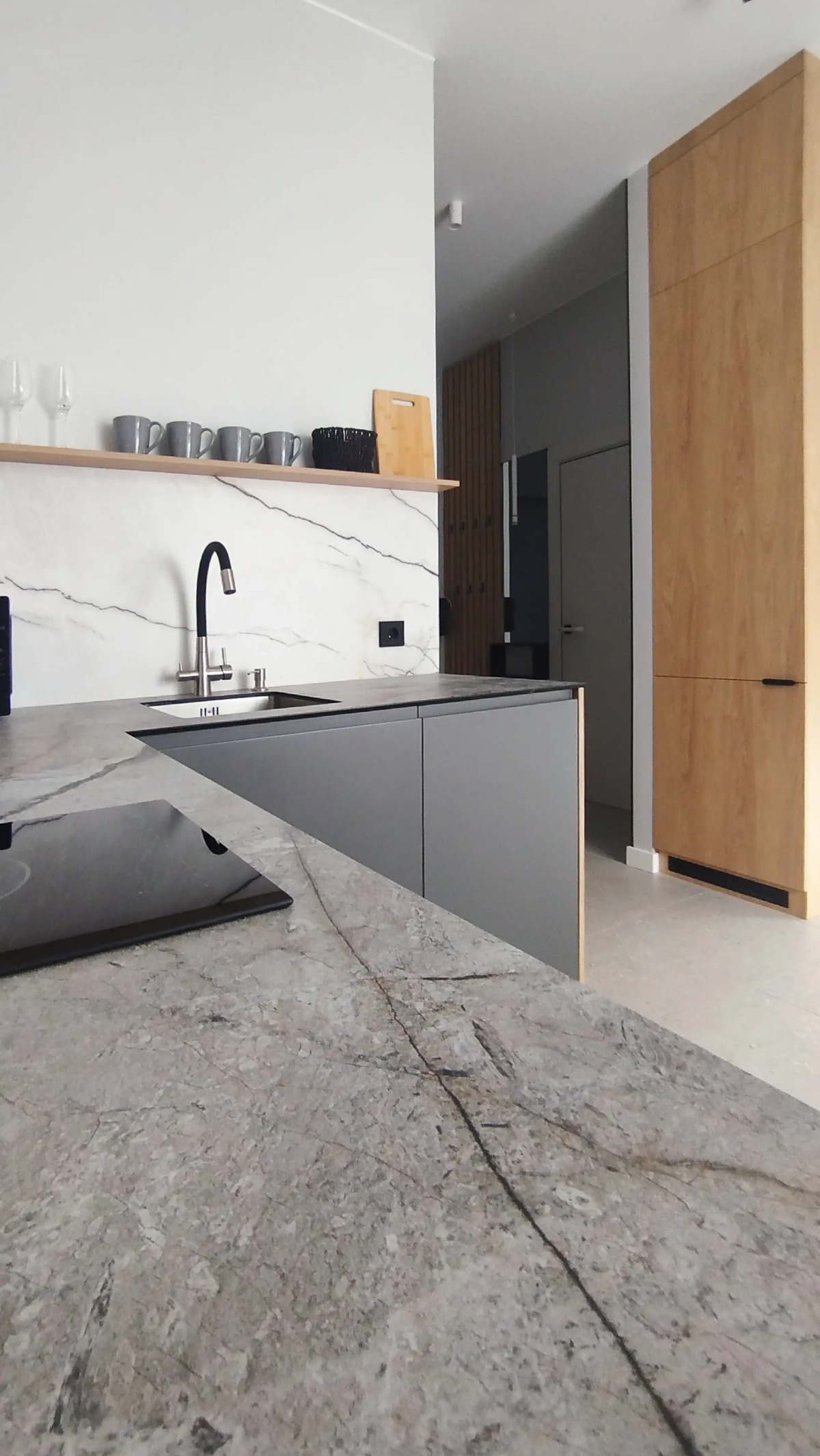 Квартира Dubrovskiy apart на набережной Невы