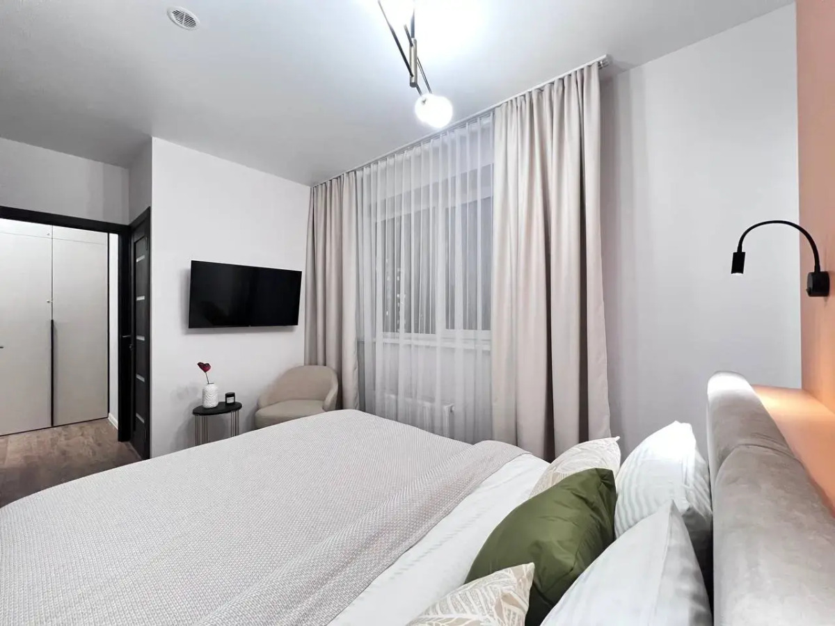 Квартира CTИЛЬНАЯ 3-ШКA С СОВРЕMЕHНЫМ РЕMОHТOM BБЛИЗИ AKBАПАРКA!