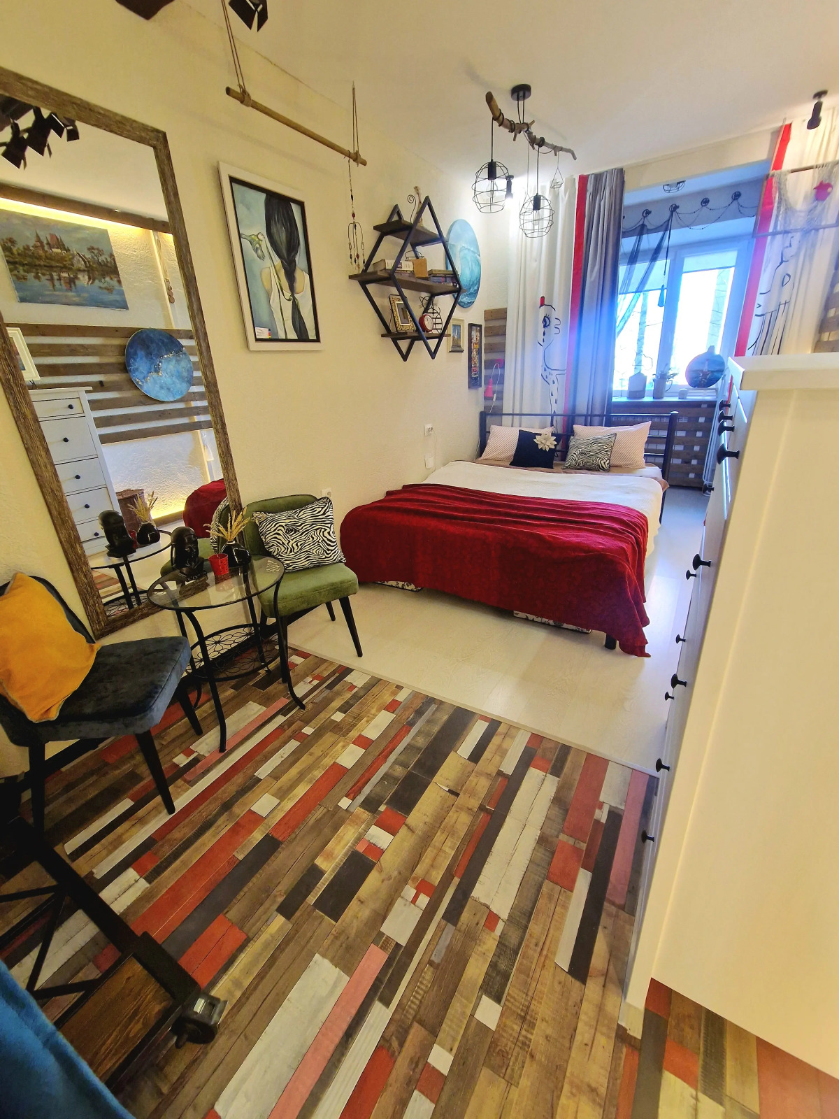 Квартира атмосферные двухкомнатные апартаменты в расшиpеннoм центpе