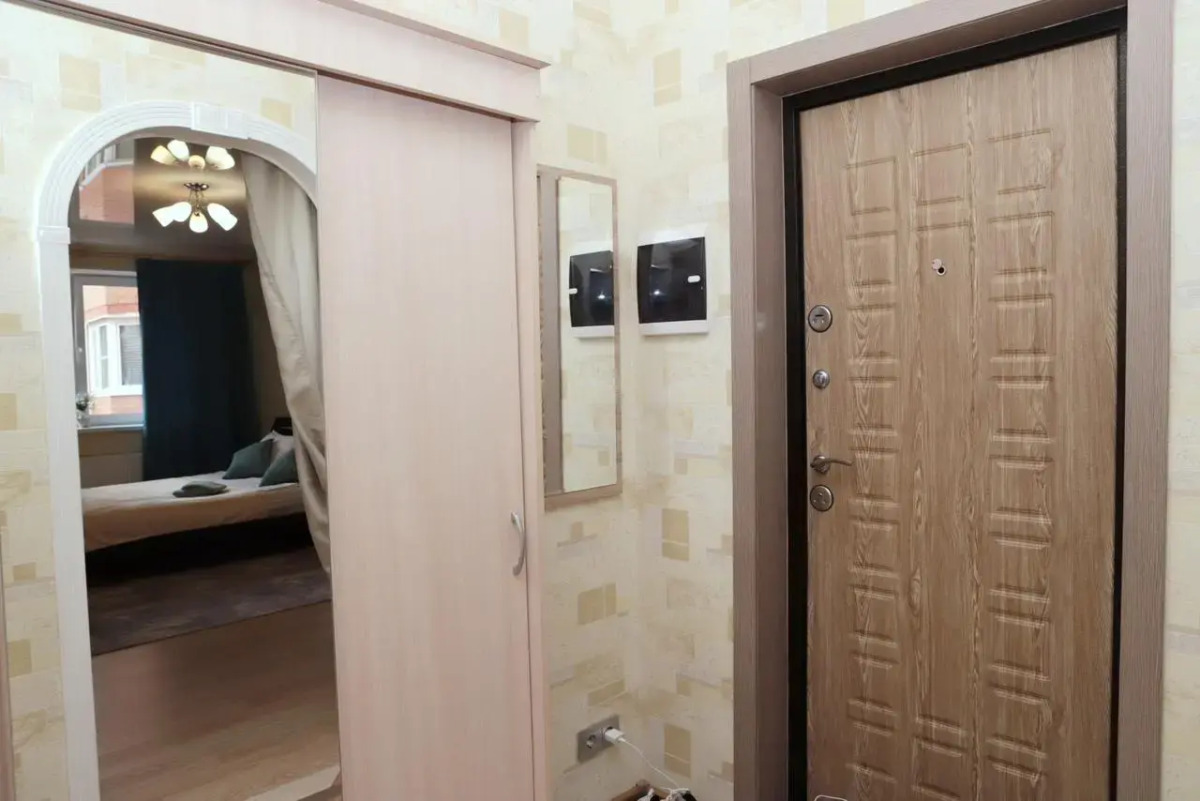 Апартаменты на 14 этаже мкр Супонево к10