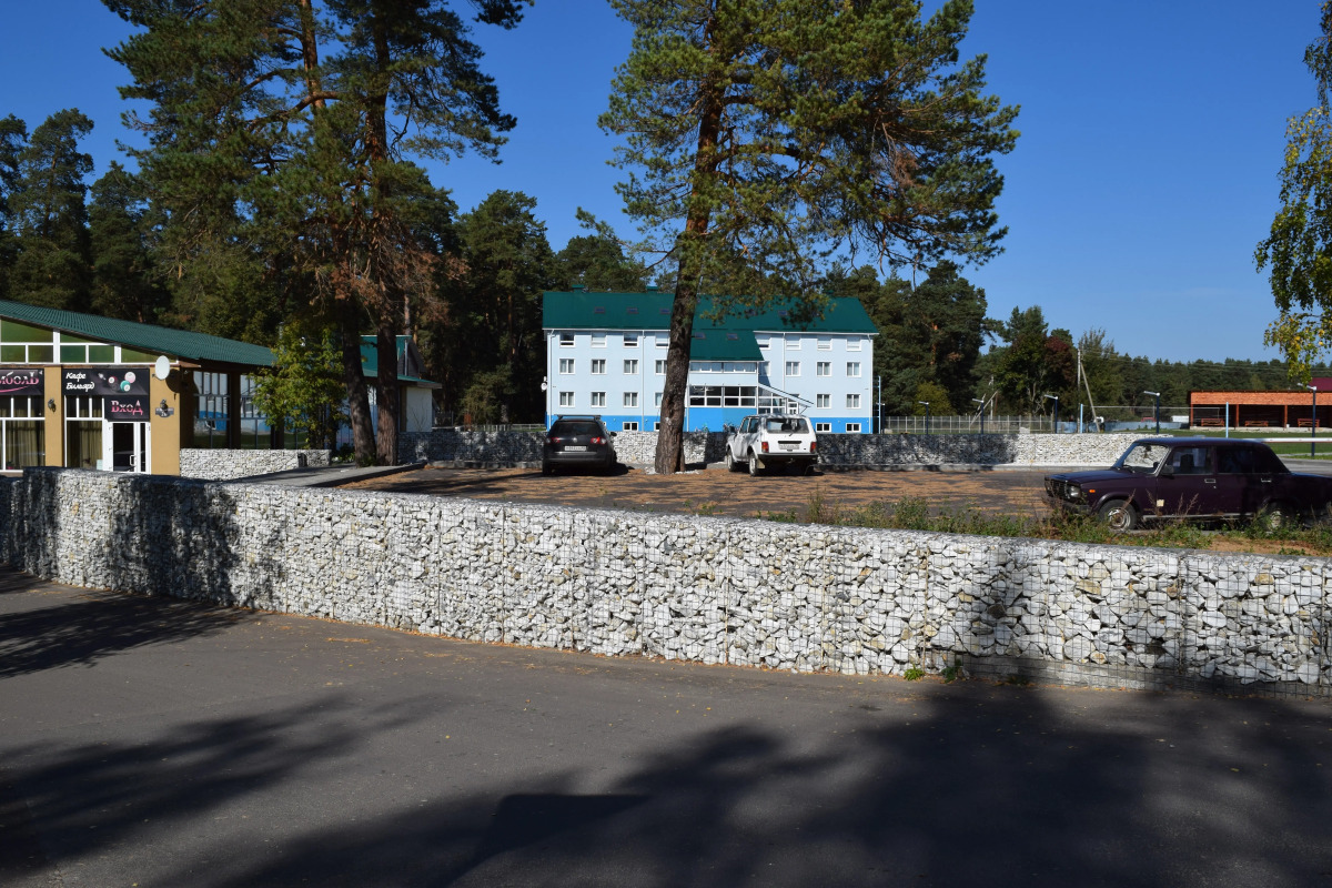 Отель Айсберг Угры