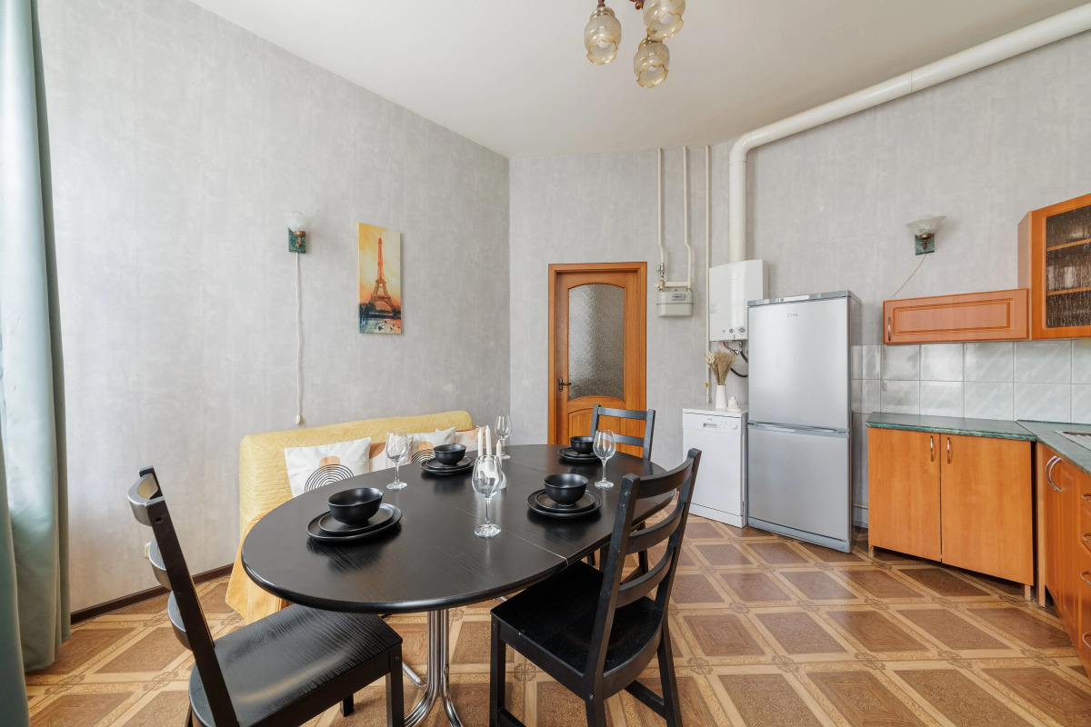 Апартаменты у Казанского Собора DereMRents ДереМРентс