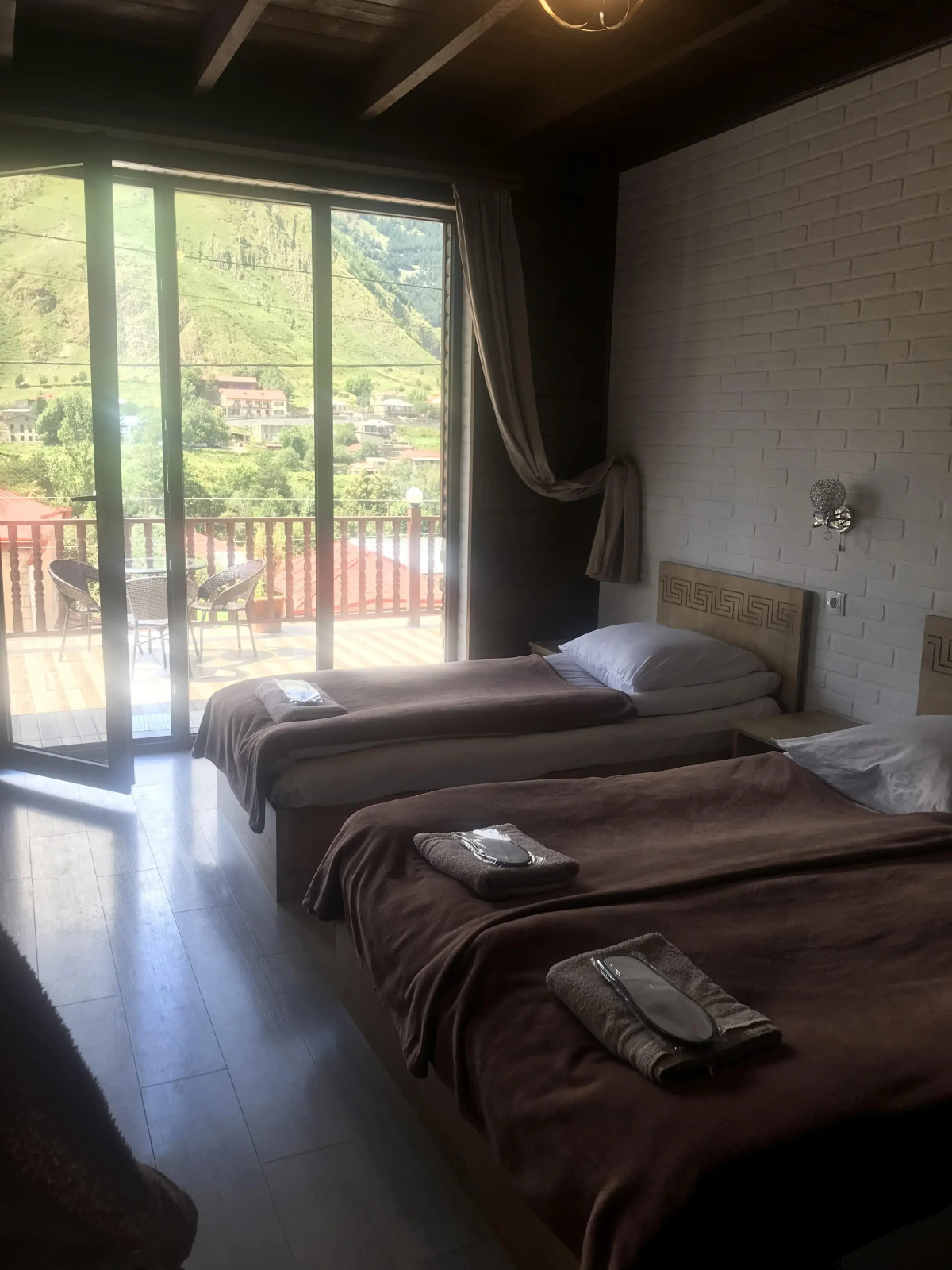 Отель Come & Rest