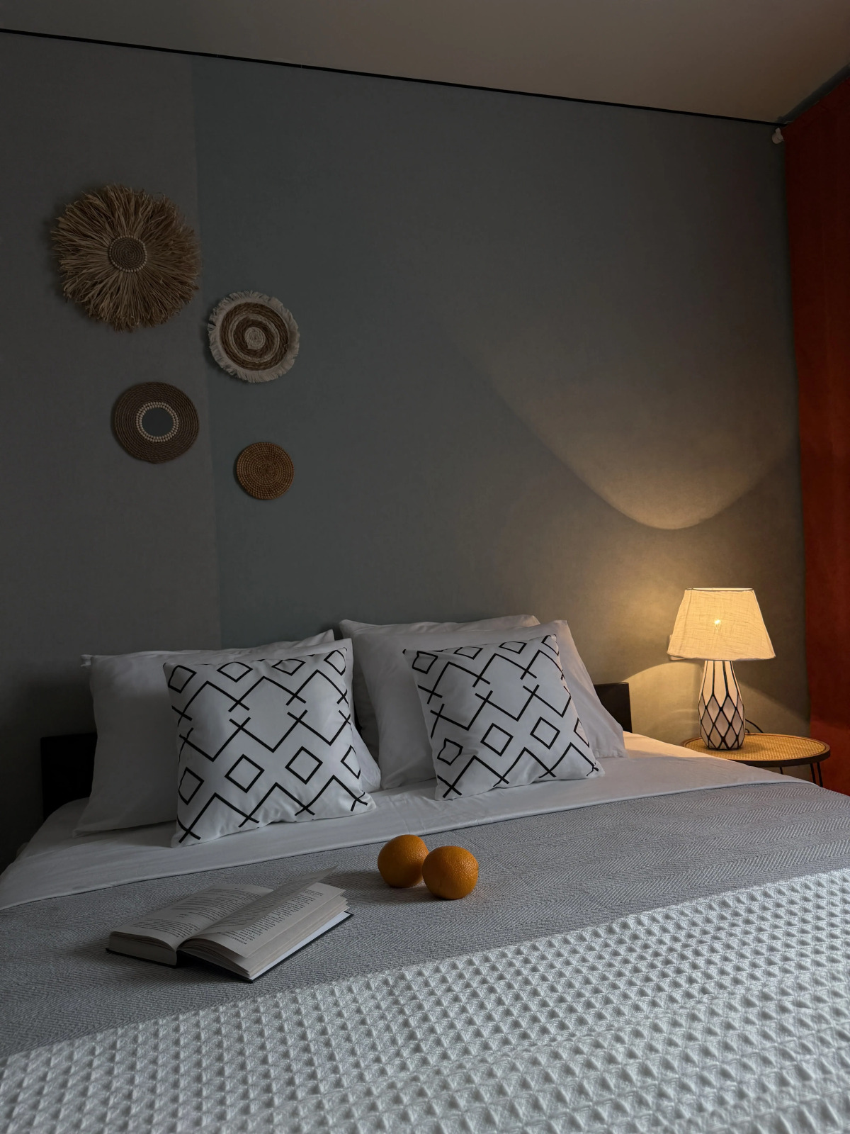 Квартира Скандинавская рядом с трассой М4 и центром города