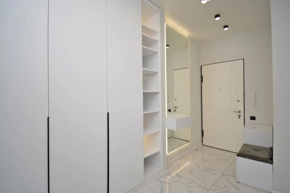 Квартира A&M White New Building