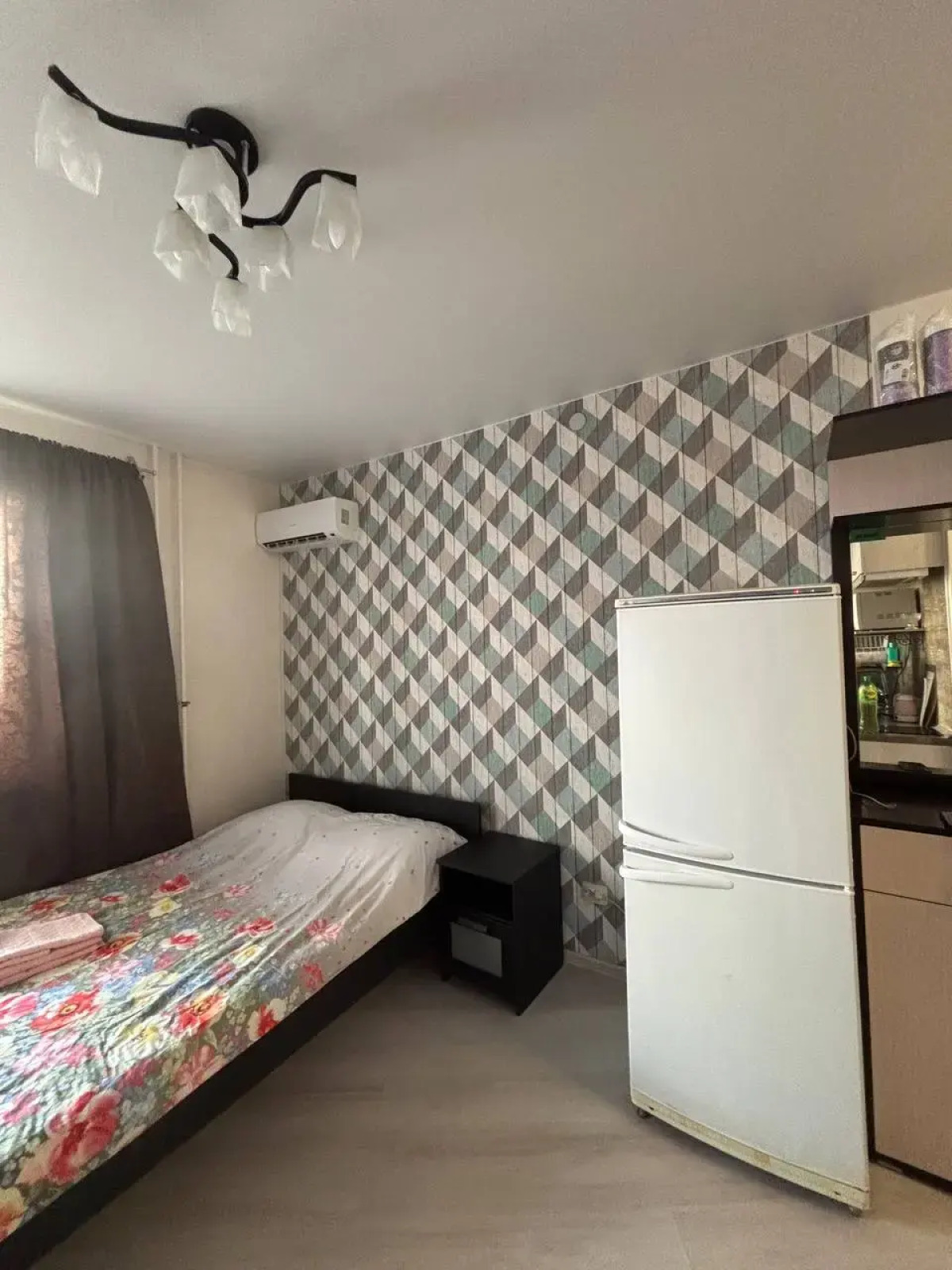 Квартира студия уютная в Спутнике