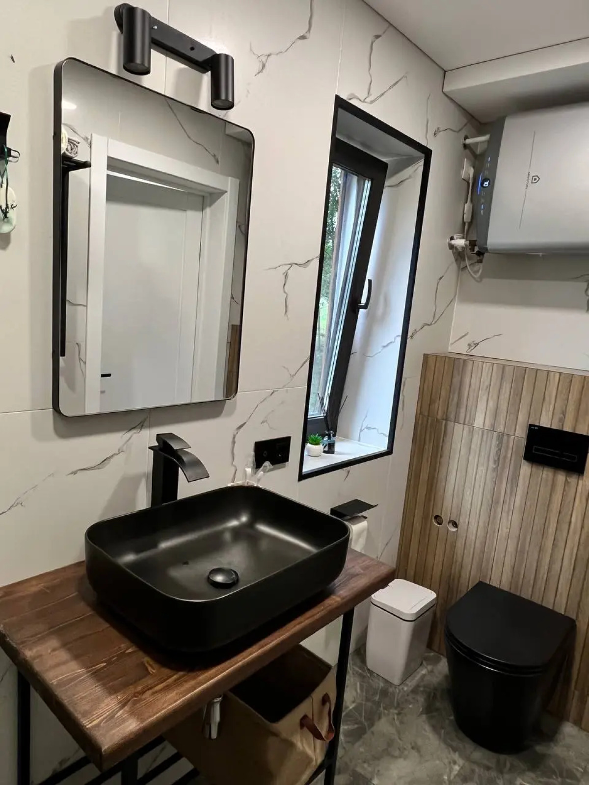 Частный Дом в Лесу