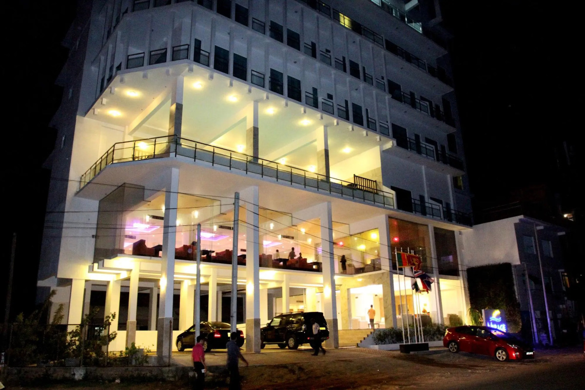 Mirage Colombo Hotel