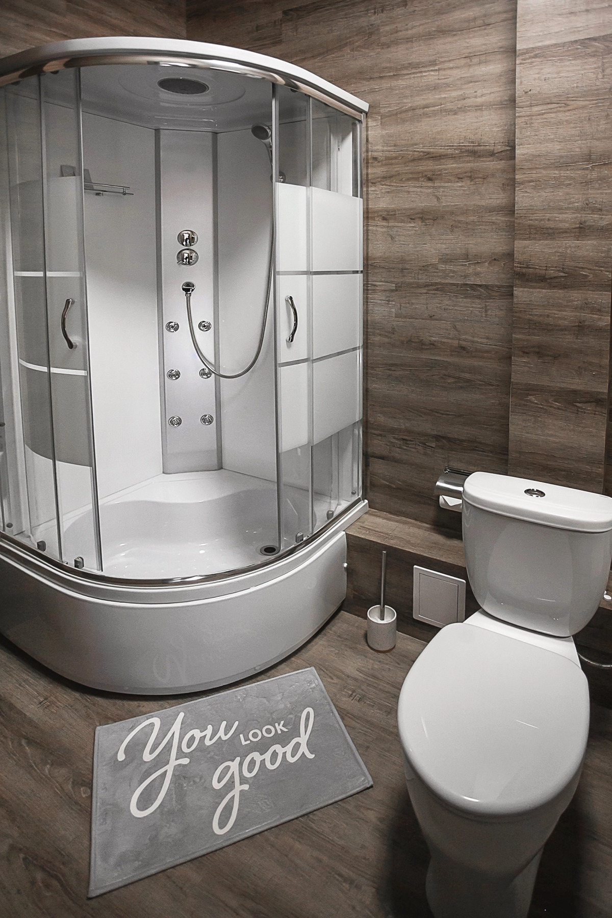 Отель ESENIN-LocuS