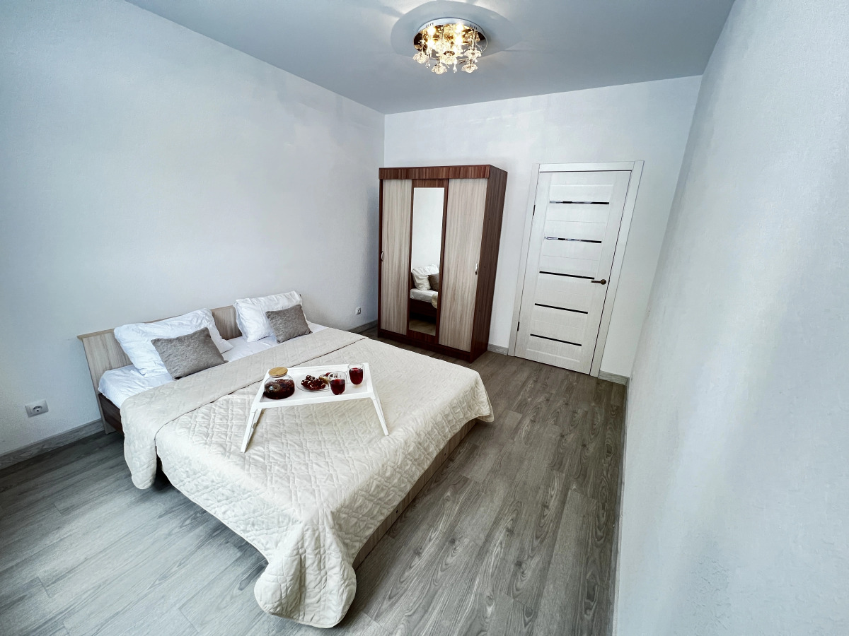 Квартира Просторная 2-комнатная возле Аквапарка